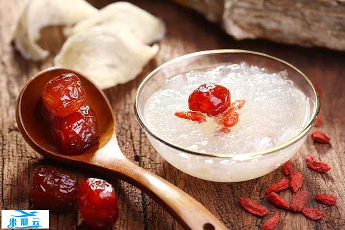 东方鱼子酱：孕期食用燕窝饮料的3大好处