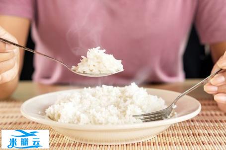 过量的碳水化合物对身体健康的8种影响