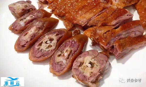 这5种食物，是残忍的“衰老加速器”，每吃一口都在催你老！