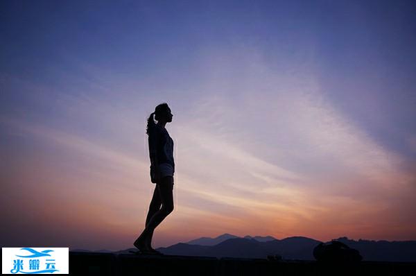 心理学:读懂&ldquo;暗示效应&rdquo;,用行动影响思维与潜意识,逆天改命!